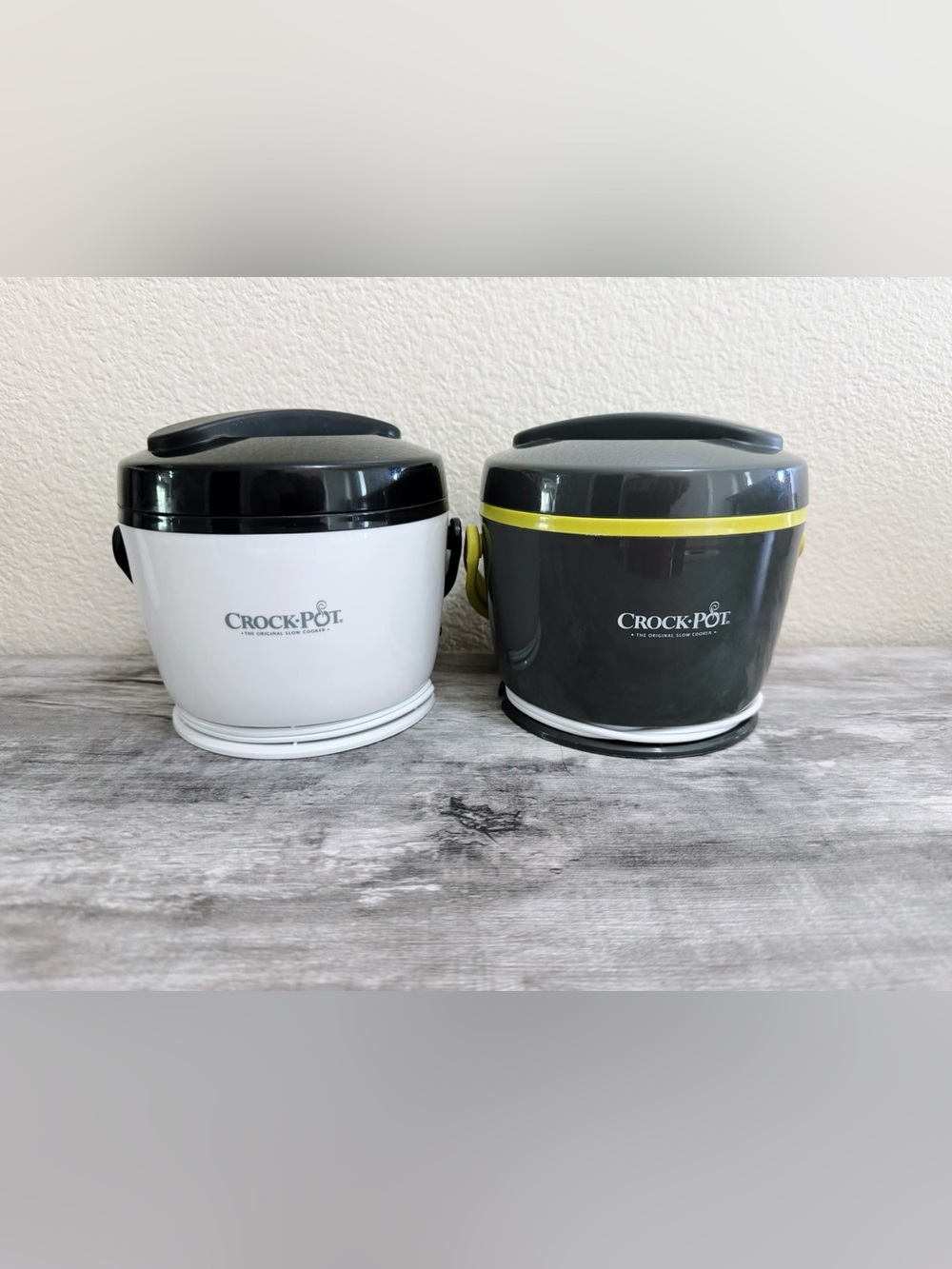 Set of Two Crockpot Portable Electric Lunch Warmers – White and Dark Gray